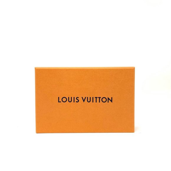 Louis Vuitton Escale Mini Pochette Accessoires - Picture 8 of 8